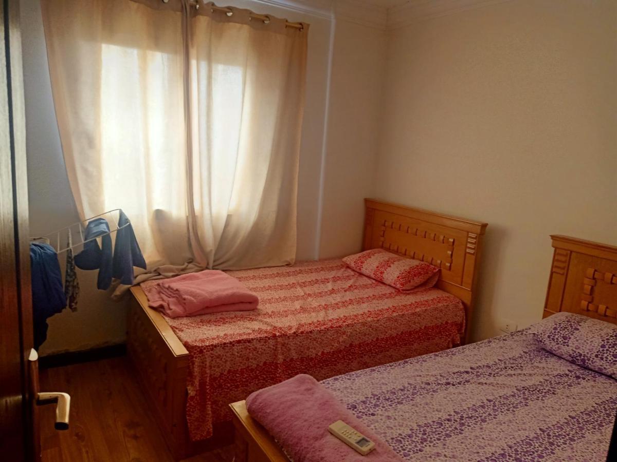 Fully Furnished Apartment At Ocean Blue Compound 카이로 외부 사진