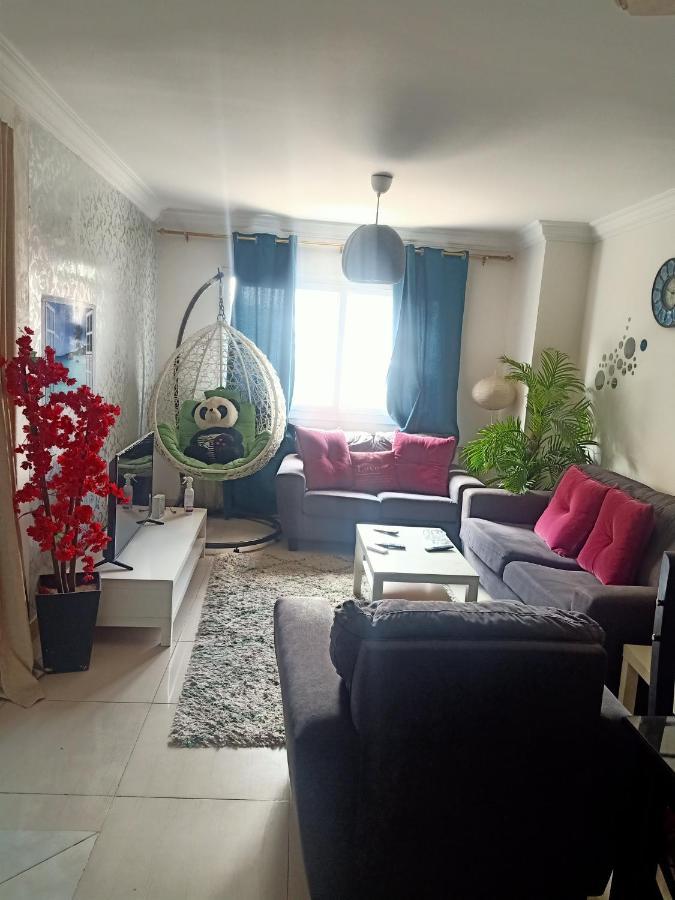 Fully Furnished Apartment At Ocean Blue Compound 카이로 외부 사진