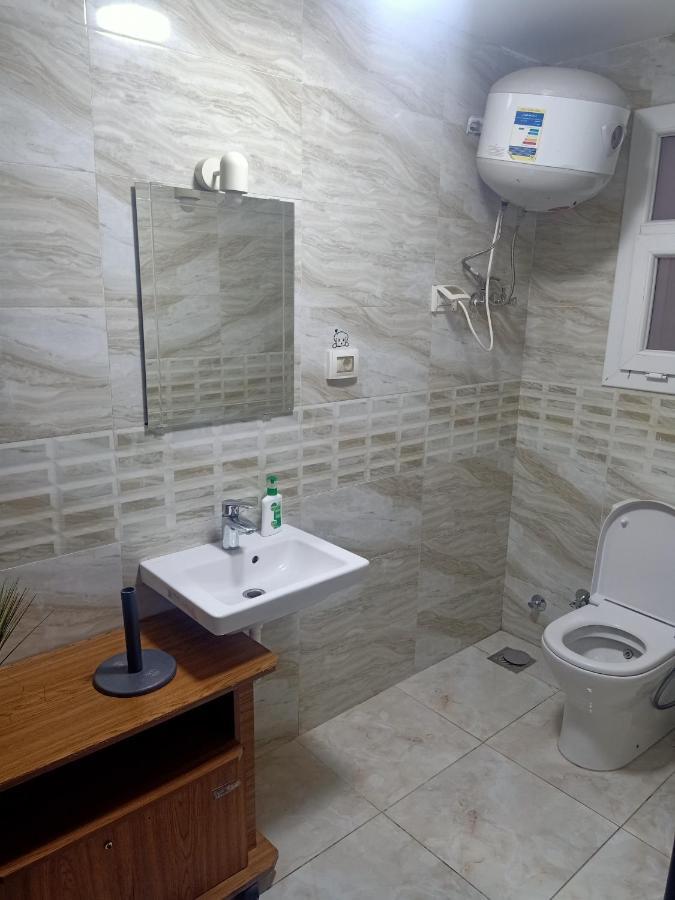 Fully Furnished Apartment At Ocean Blue Compound 카이로 외부 사진