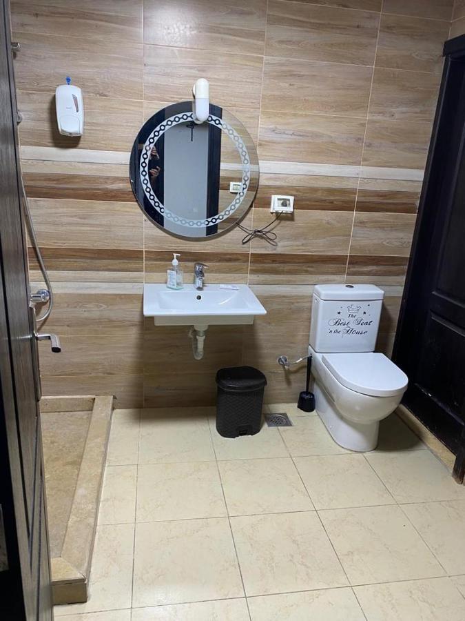 Fully Furnished Apartment At Ocean Blue Compound 카이로 외부 사진